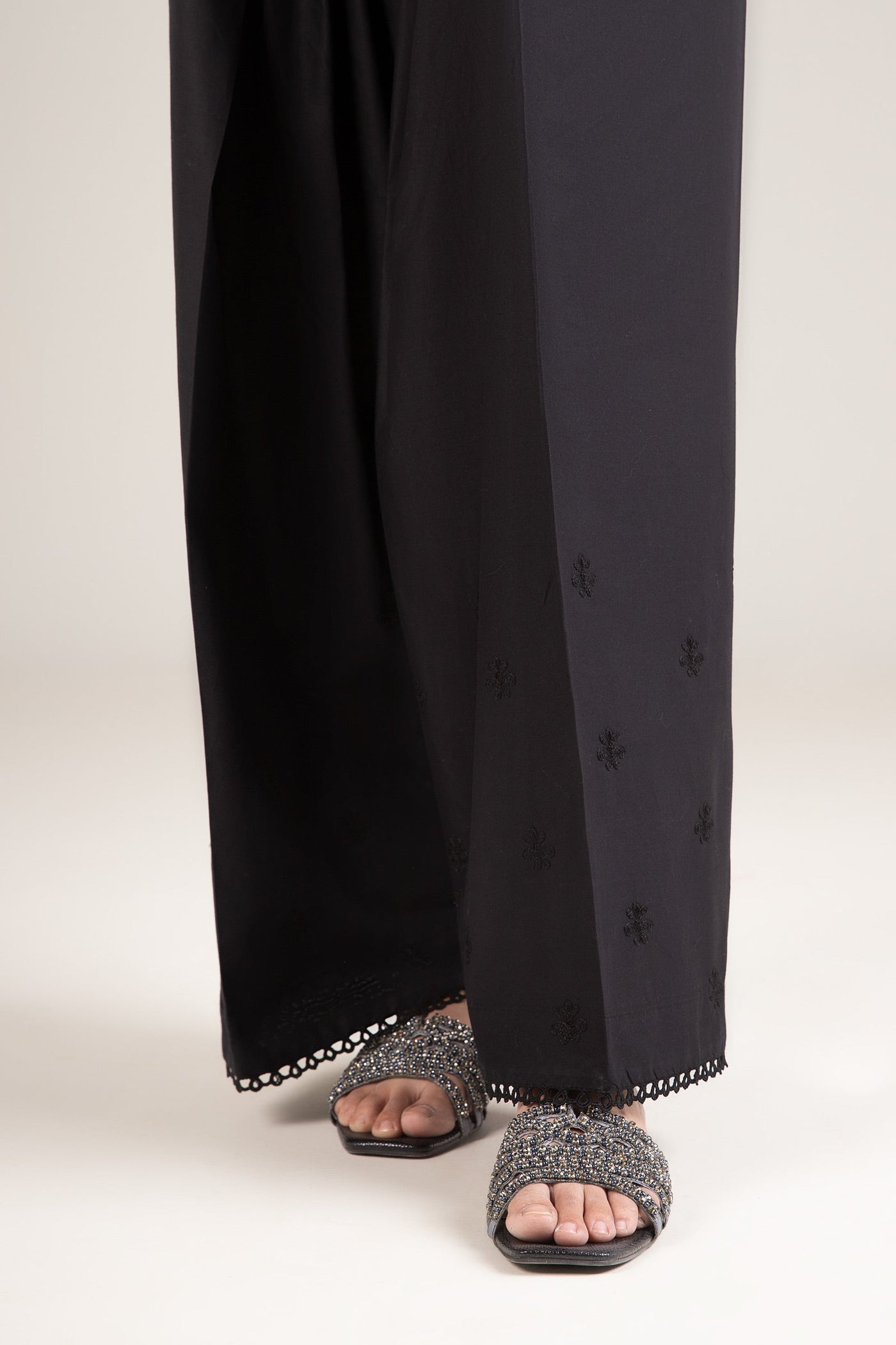 Embroidered Cambric Shalwar | MB-CS25-6