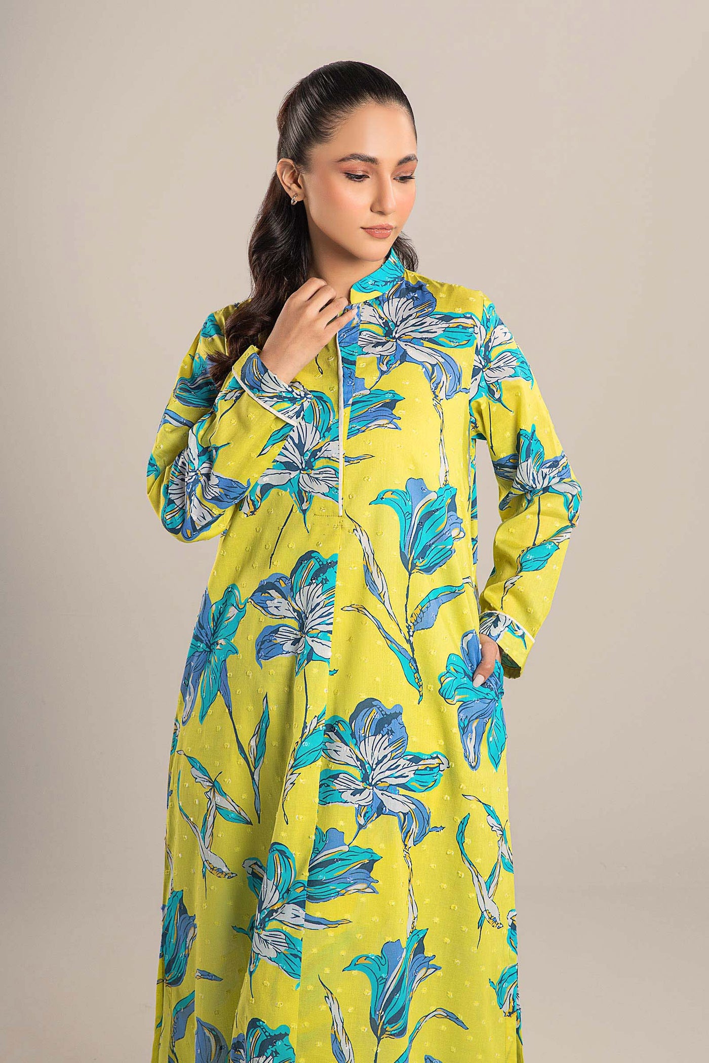 2 Pc Printed Brochia Suit | MB-CS25-63