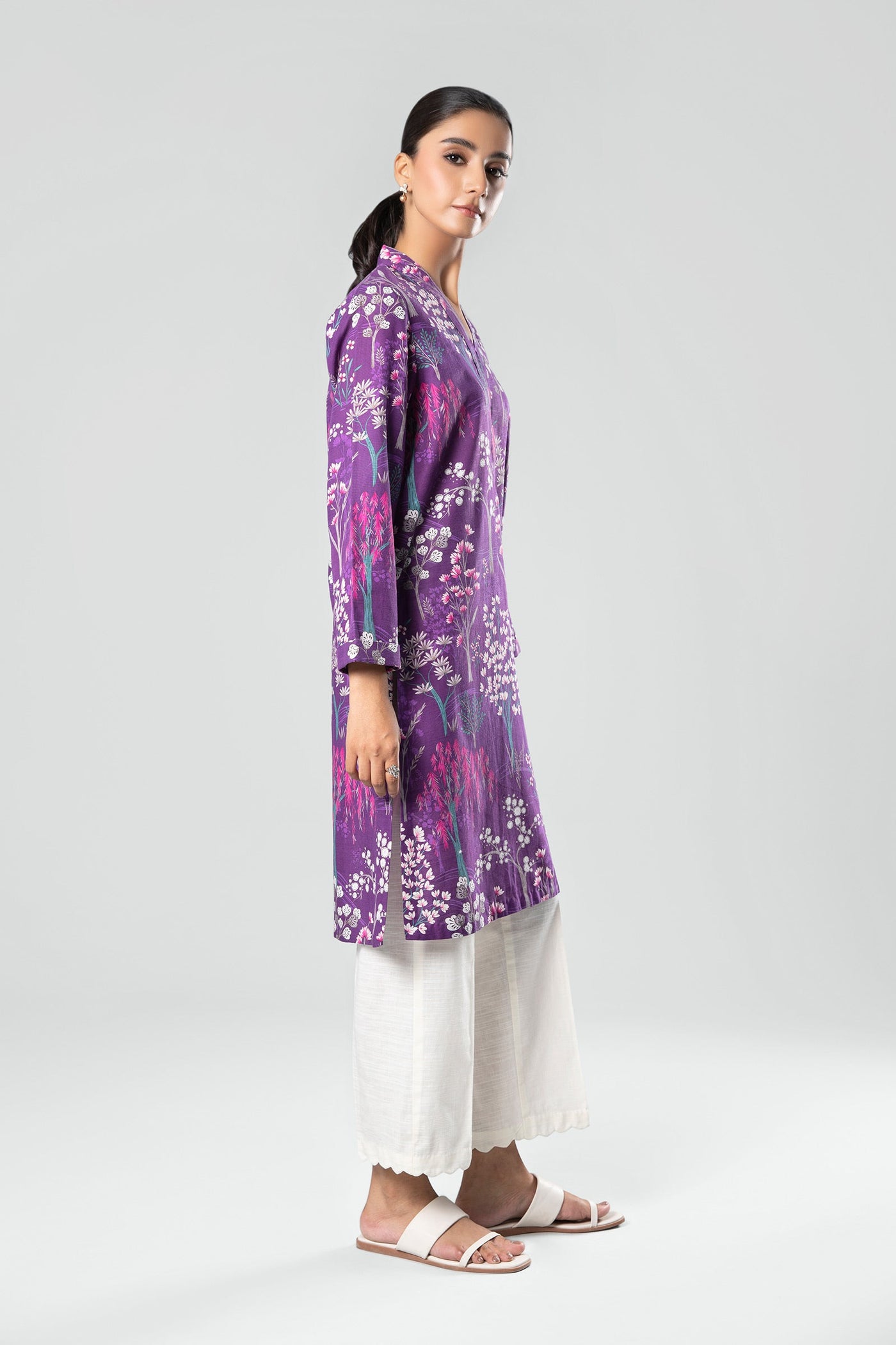 Printed Khaddar Shirt | MB-USP23-205A