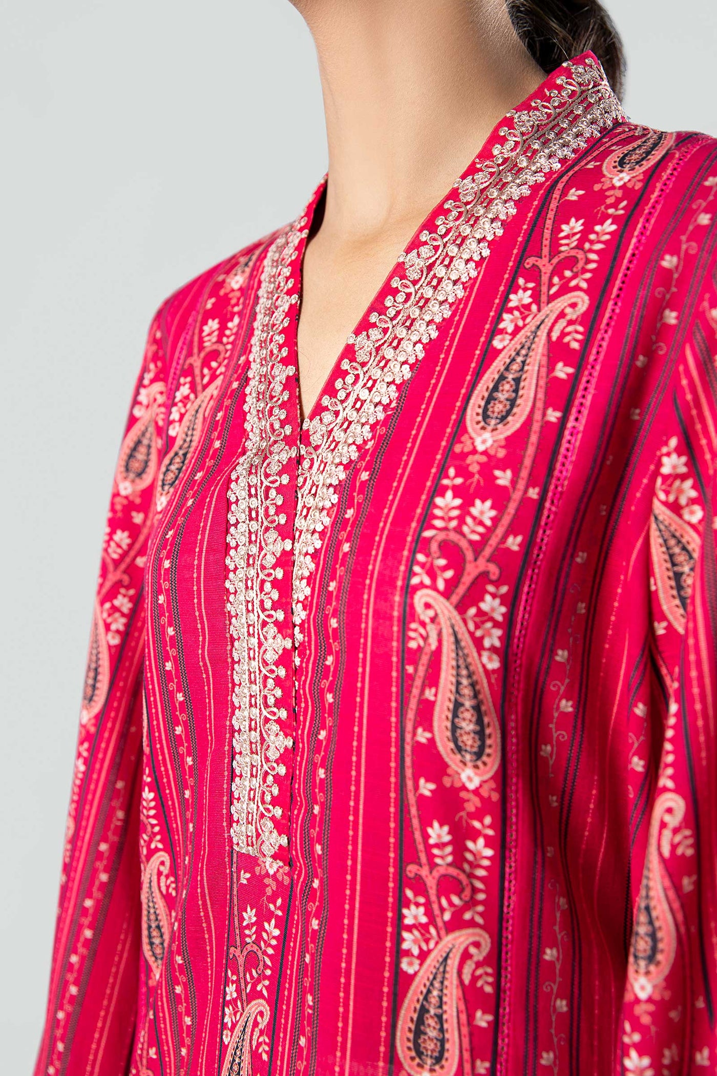 Printed Khaddar Shirt | MB-USP23-206A